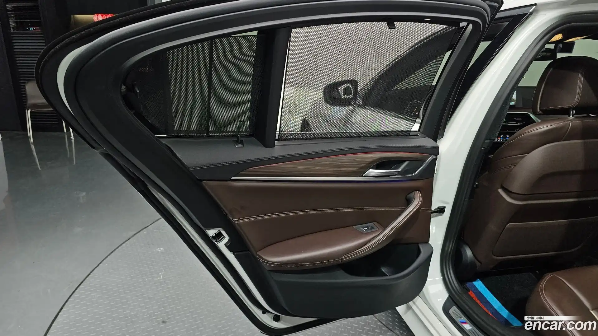 5-Series BMW 2017.9-INNER-035