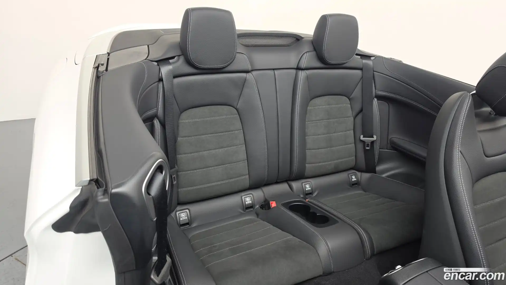 C-Class Mercedes-Benz 2022.8-OPTION-015