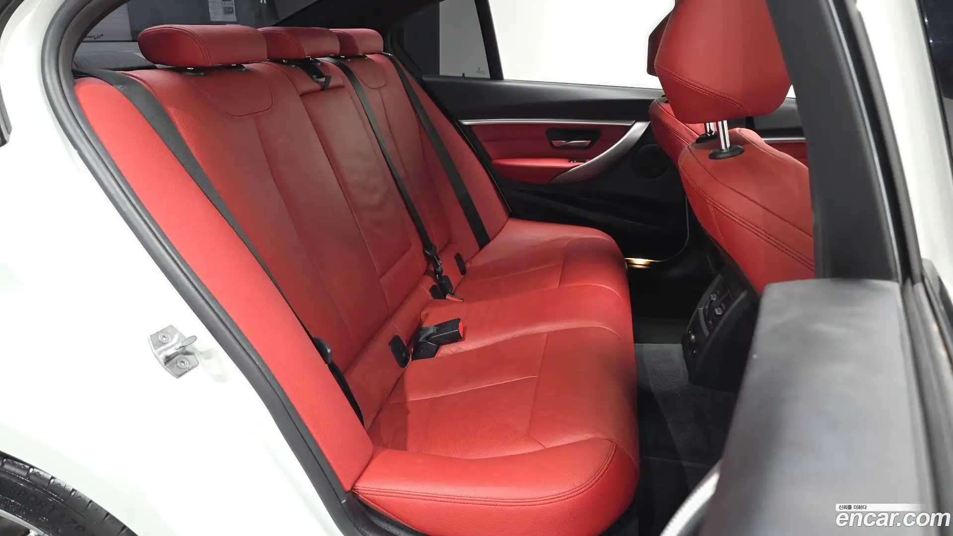3-Series BMW 2018.1-OPTION-015