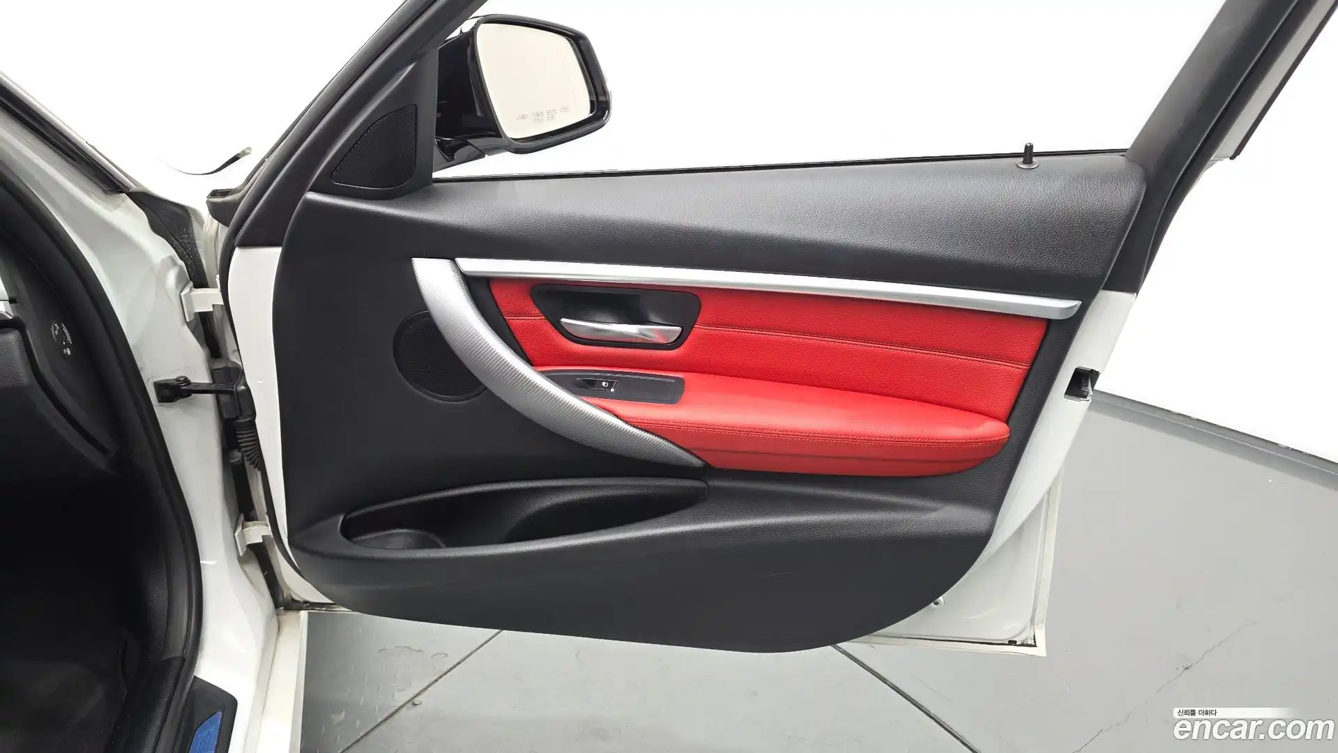 3-Series BMW 2018.1-INNER-035