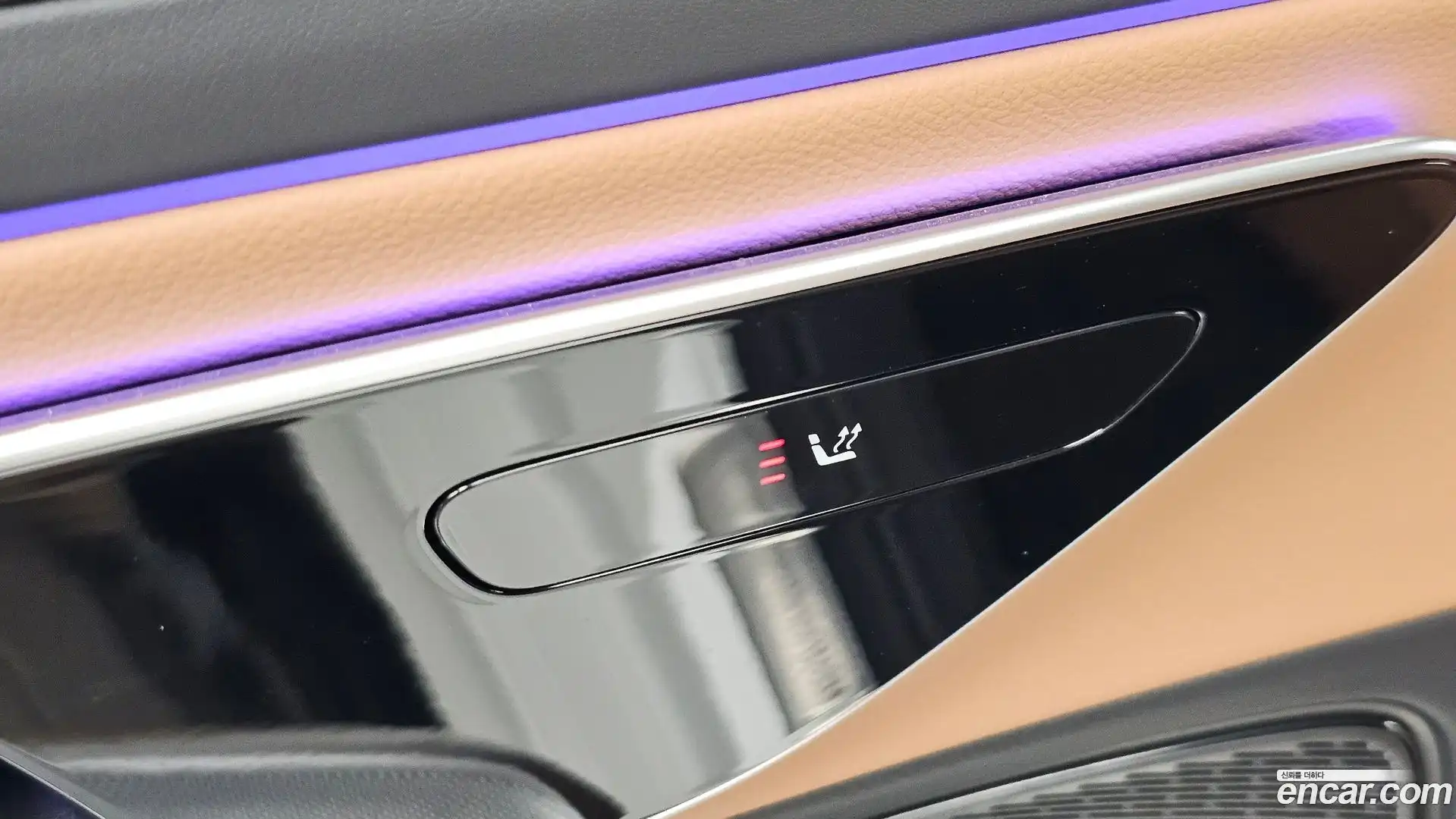 E-Class Mercedes-Benz 2025.11-OPTION-022