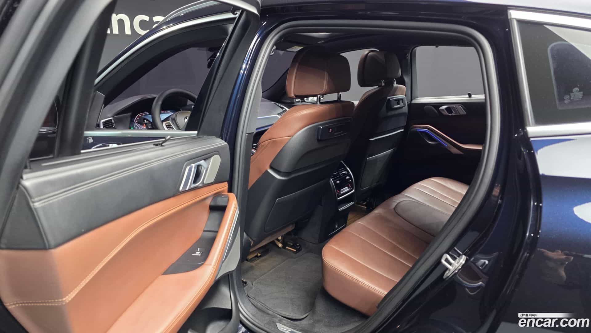 X6 BMW 2021.1-INNER-036