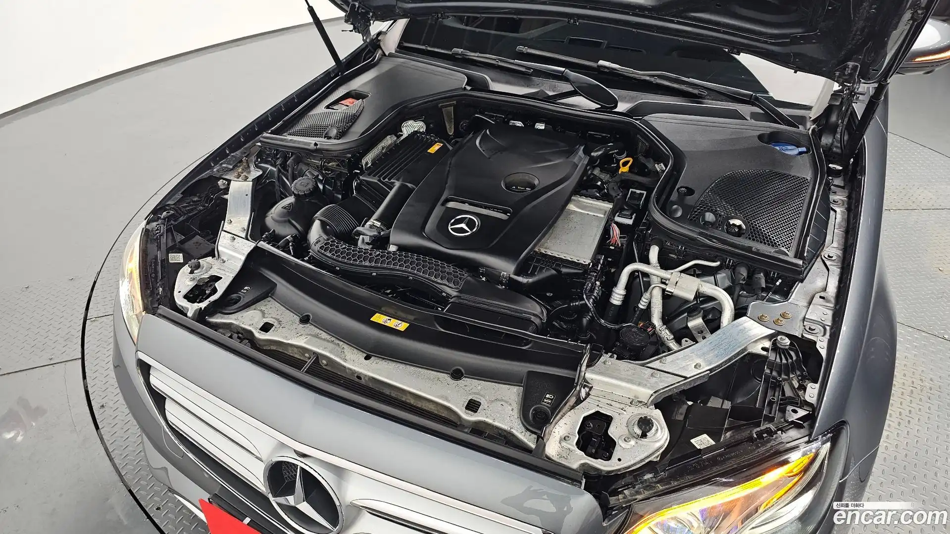 E-Class Mercedes-Benz 2019.4-OUTER-006