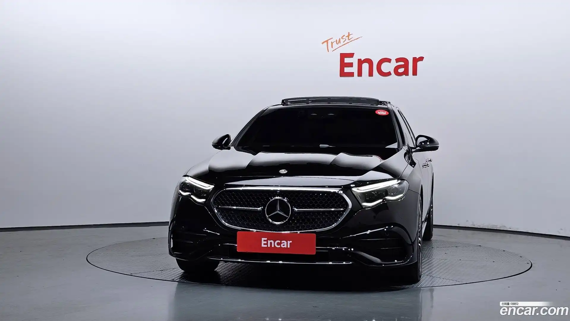 E-Class Mercedes-Benz 2025.2-OUTER-003