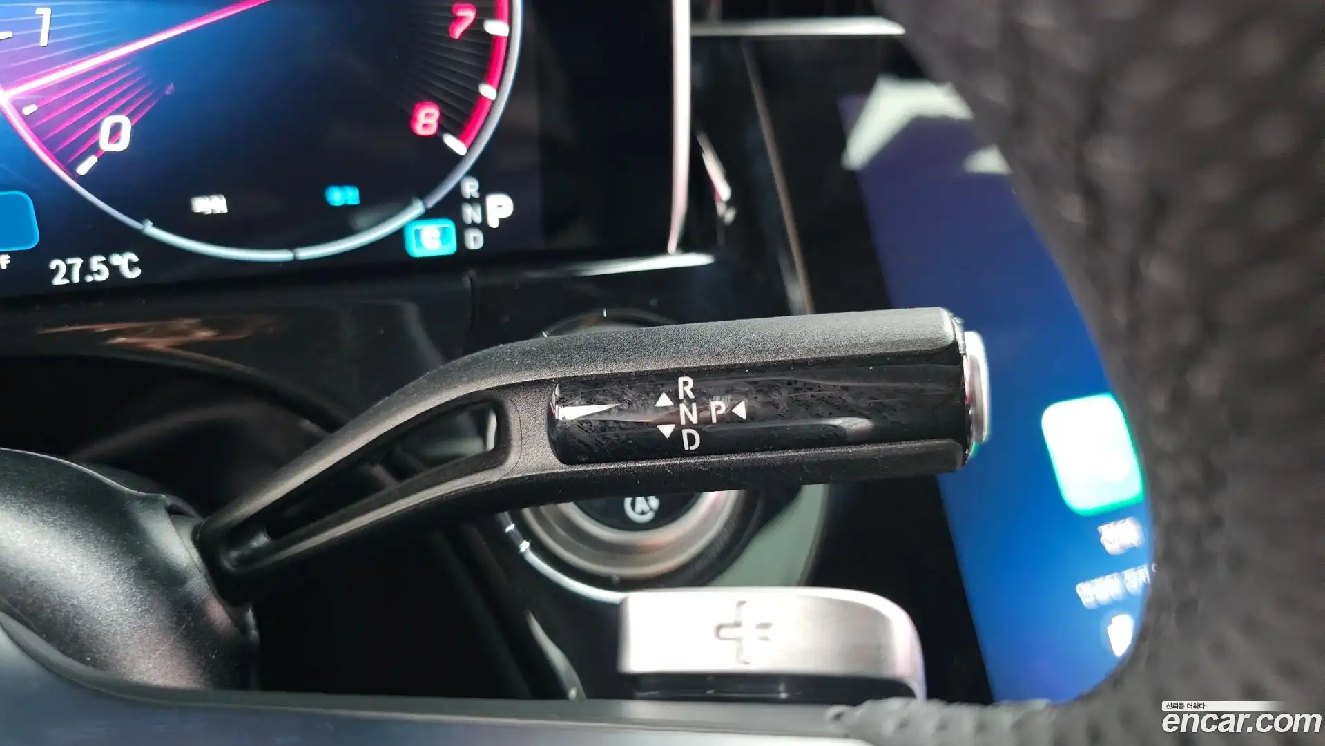 E-Class Mercedes-Benz 2025.2-INNER-009