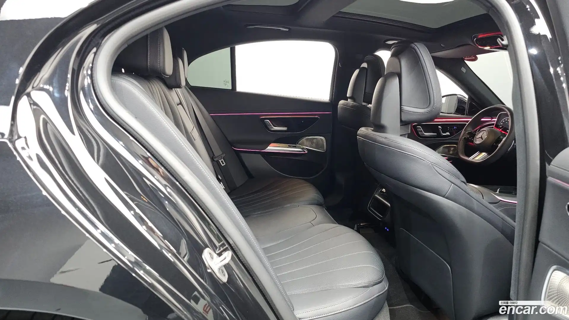 E-Class Mercedes-Benz 2025.2-OPTION-015