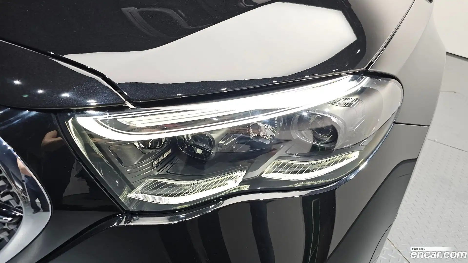 E-Class Mercedes-Benz 2025.2-OUTER-032