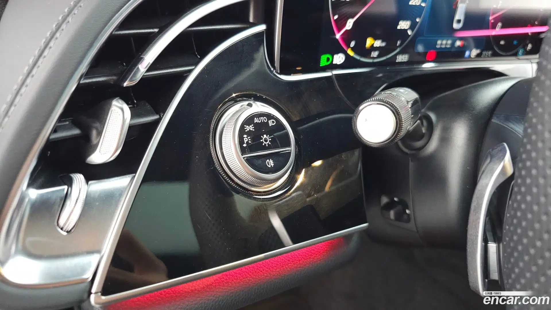 E-Class Mercedes-Benz 2025.2-OPTION-043