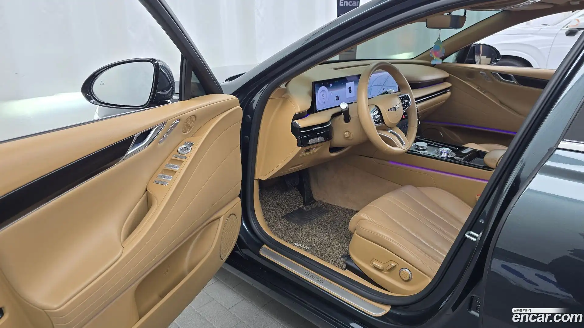 G80 Genesis 2024.1-INNER-010