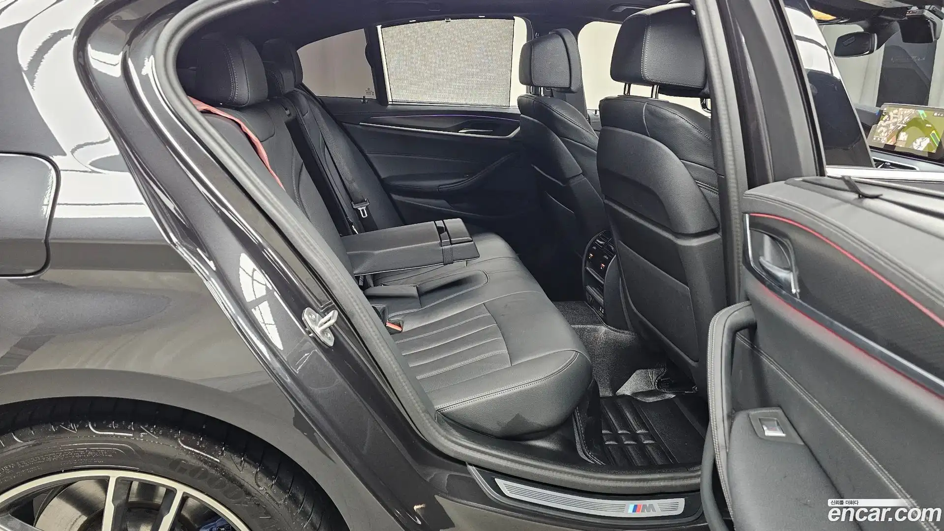 5-Series BMW 2023.4-OPTION-015