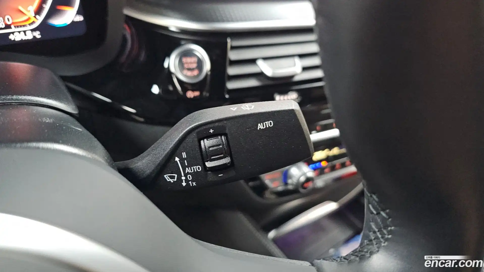 5-Series BMW 2023.4-OPTION-040