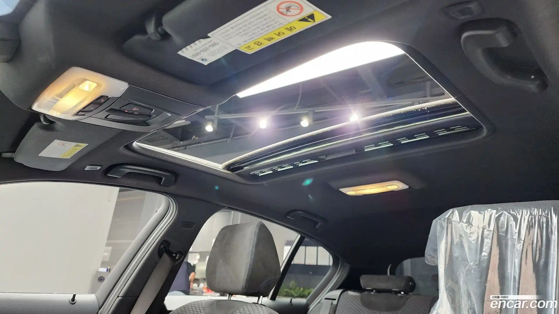 1-Series BMW 2018.6-OPTION-023
