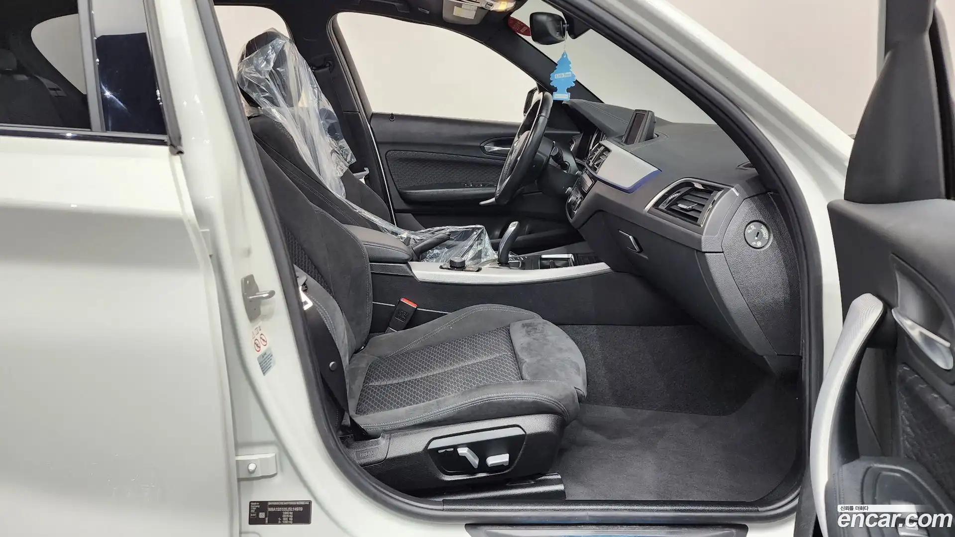 1-Series BMW 2018.6-INNER-036