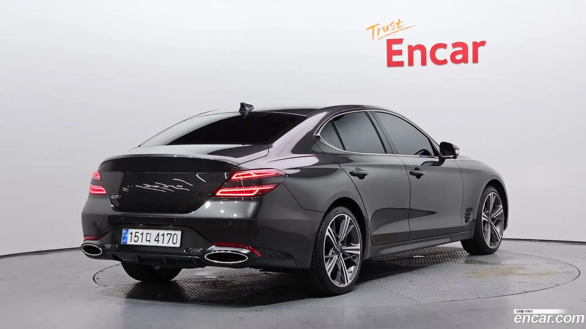 G70 Genesis 2025.0-OUTER-002