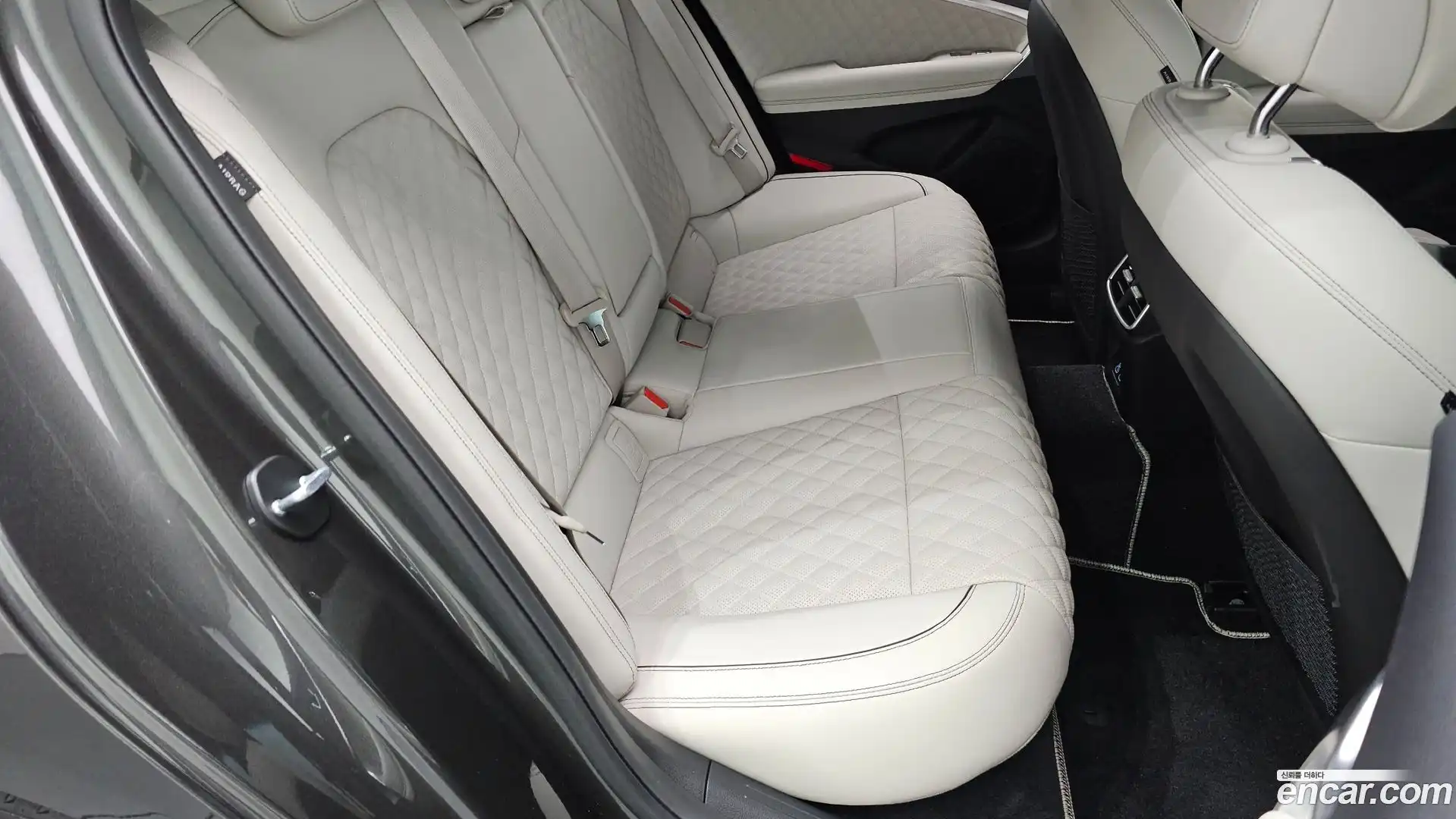 G70 Genesis 2025.0-OPTION-015