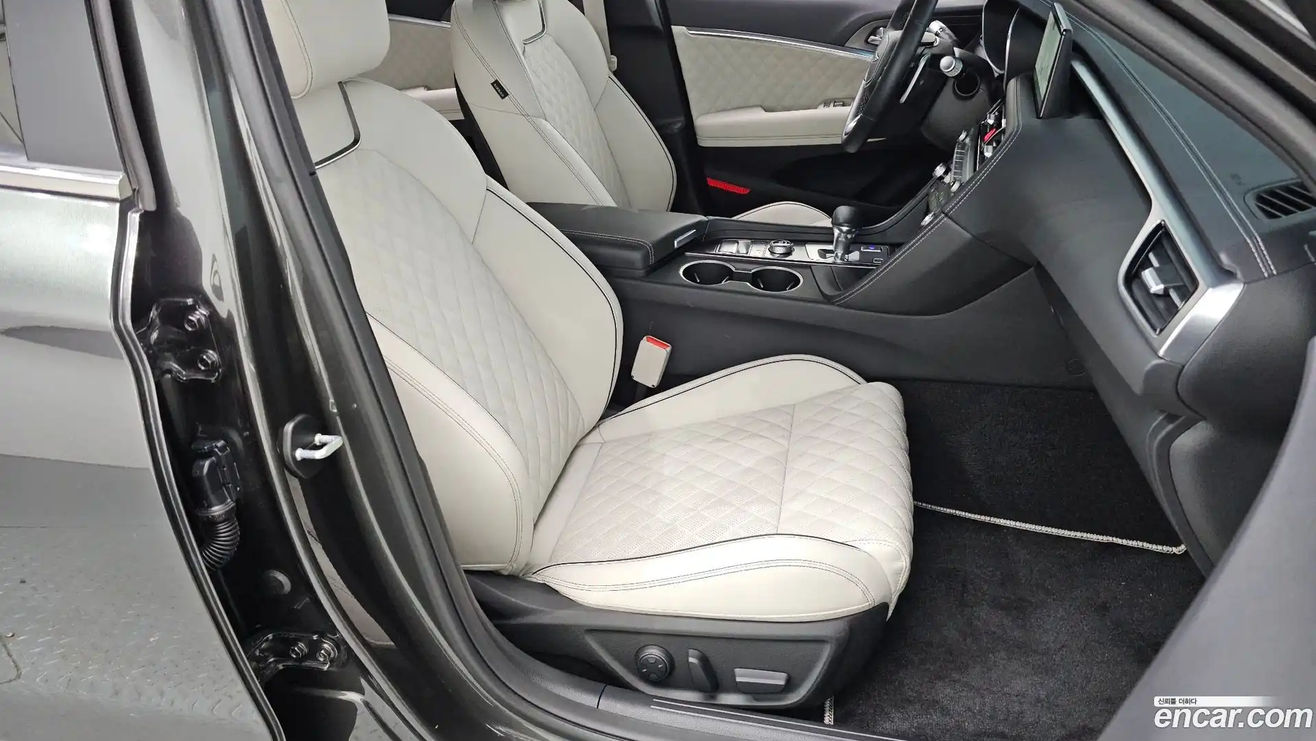 G70 Genesis 2025.0-OPTION-016