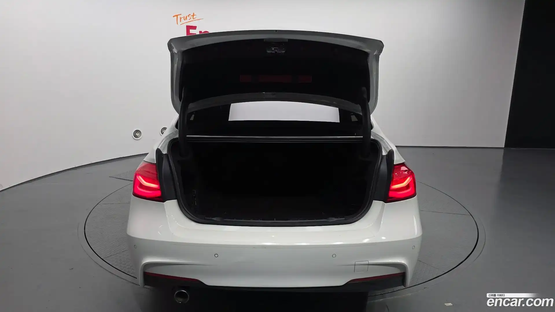 3-Series BMW 2017.4-OPTION-024