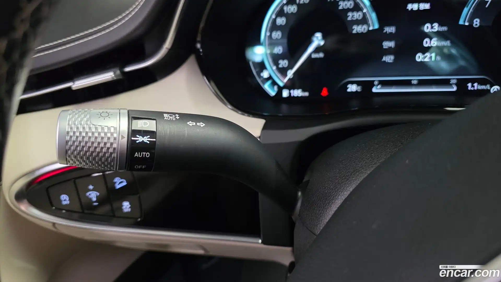 GV70 Genesis 2022.0-OPTION-043