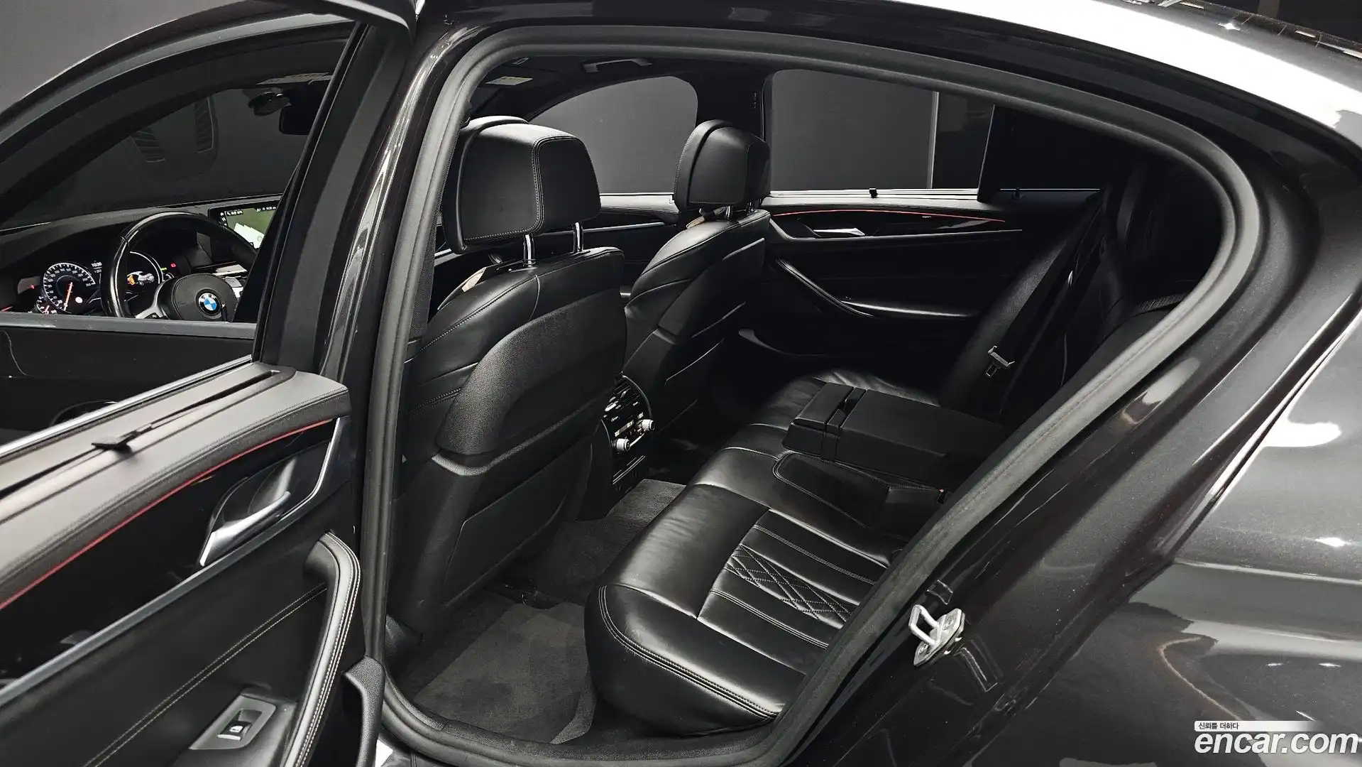 5-Series BMW 2018.4-OPTION-016