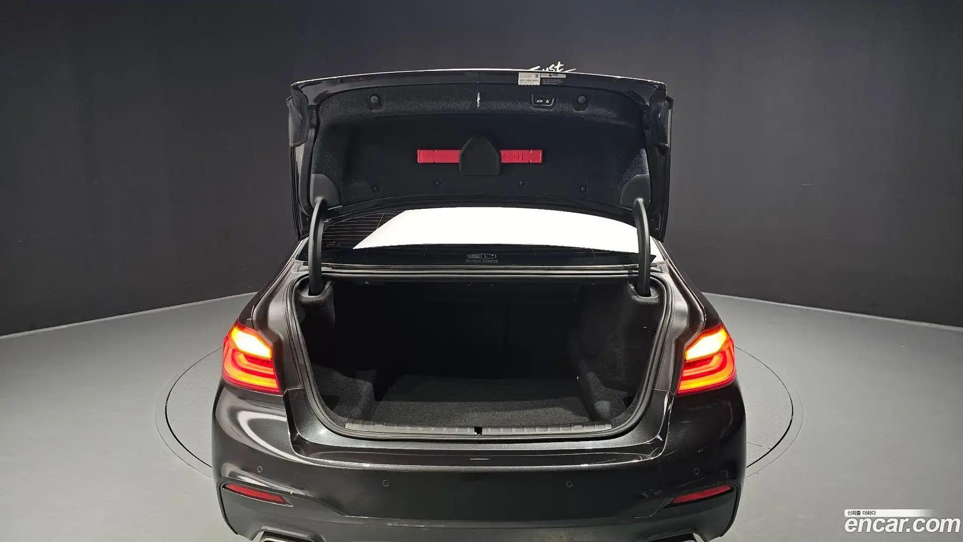 5-Series BMW 2018.4-OPTION-024