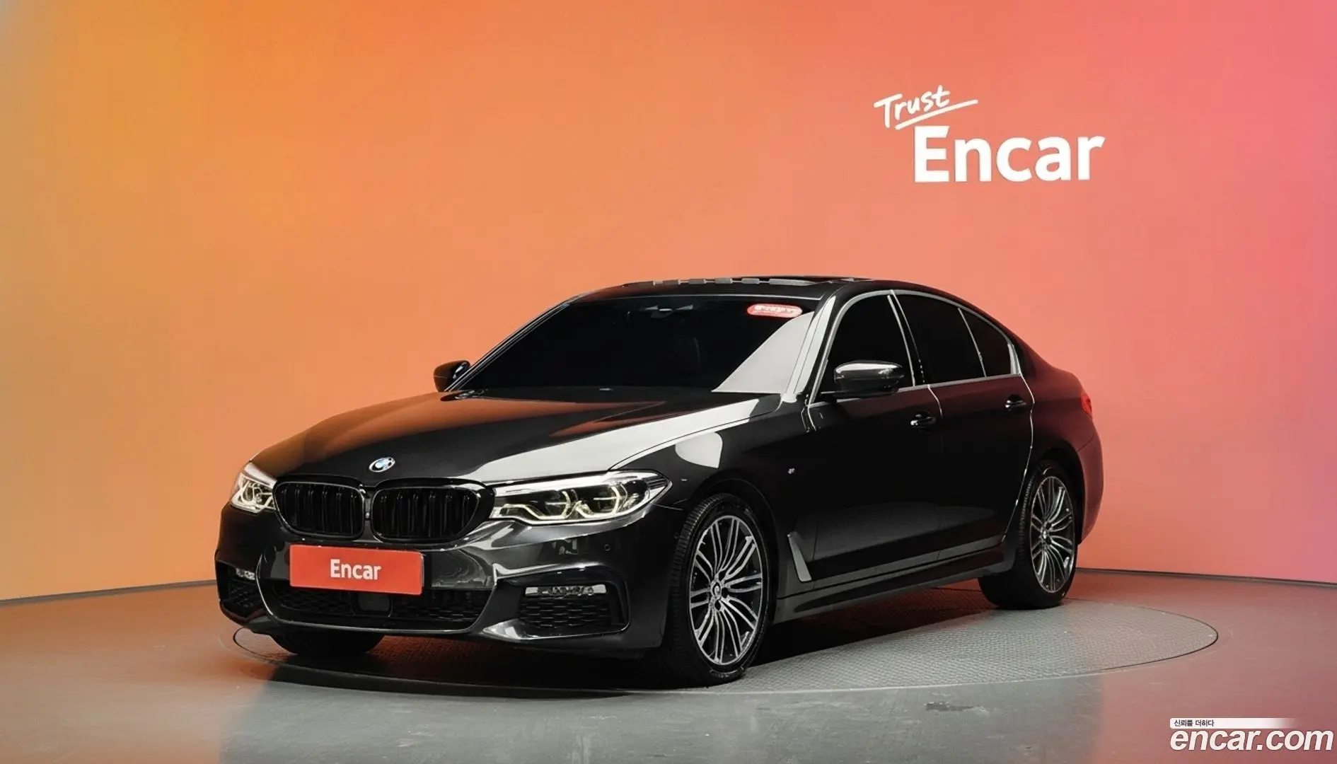 Main__Slider__Photo:5-Series BMW 2018.4-0
