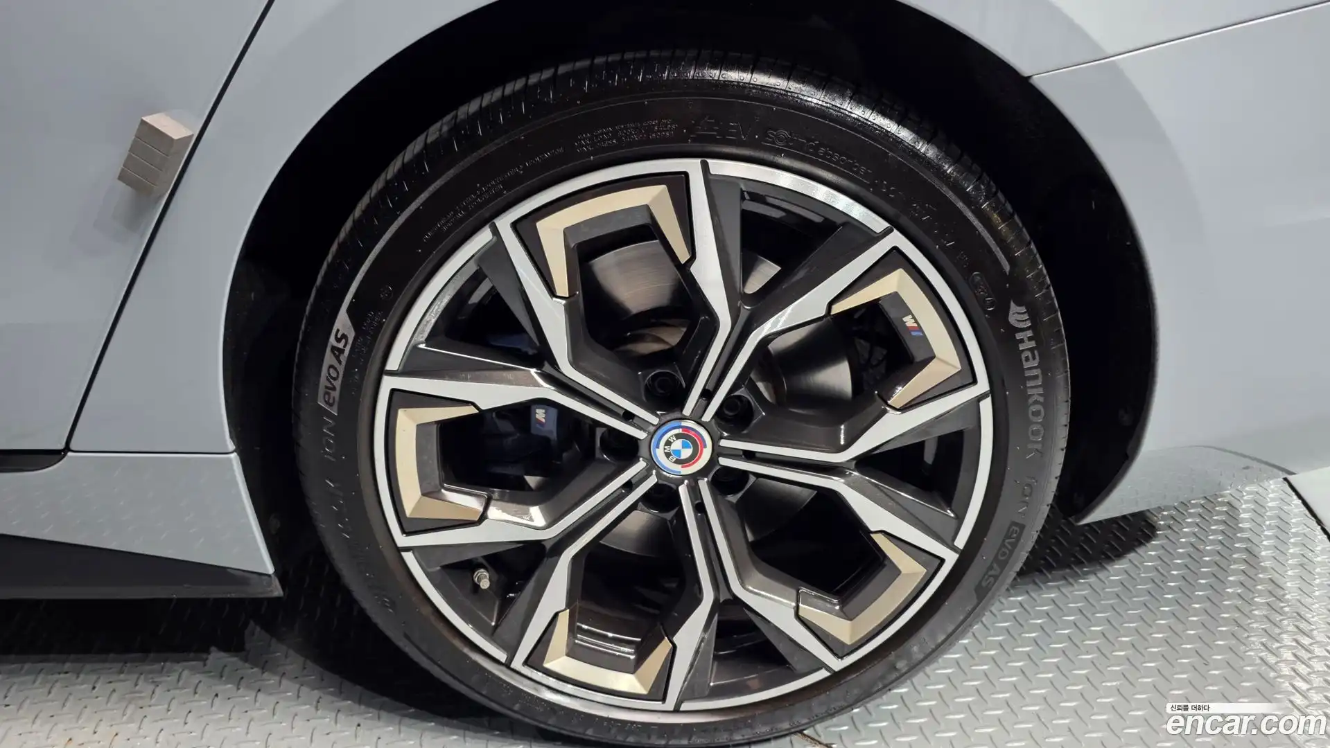 i4 BMW 2022.7-OUTER-031