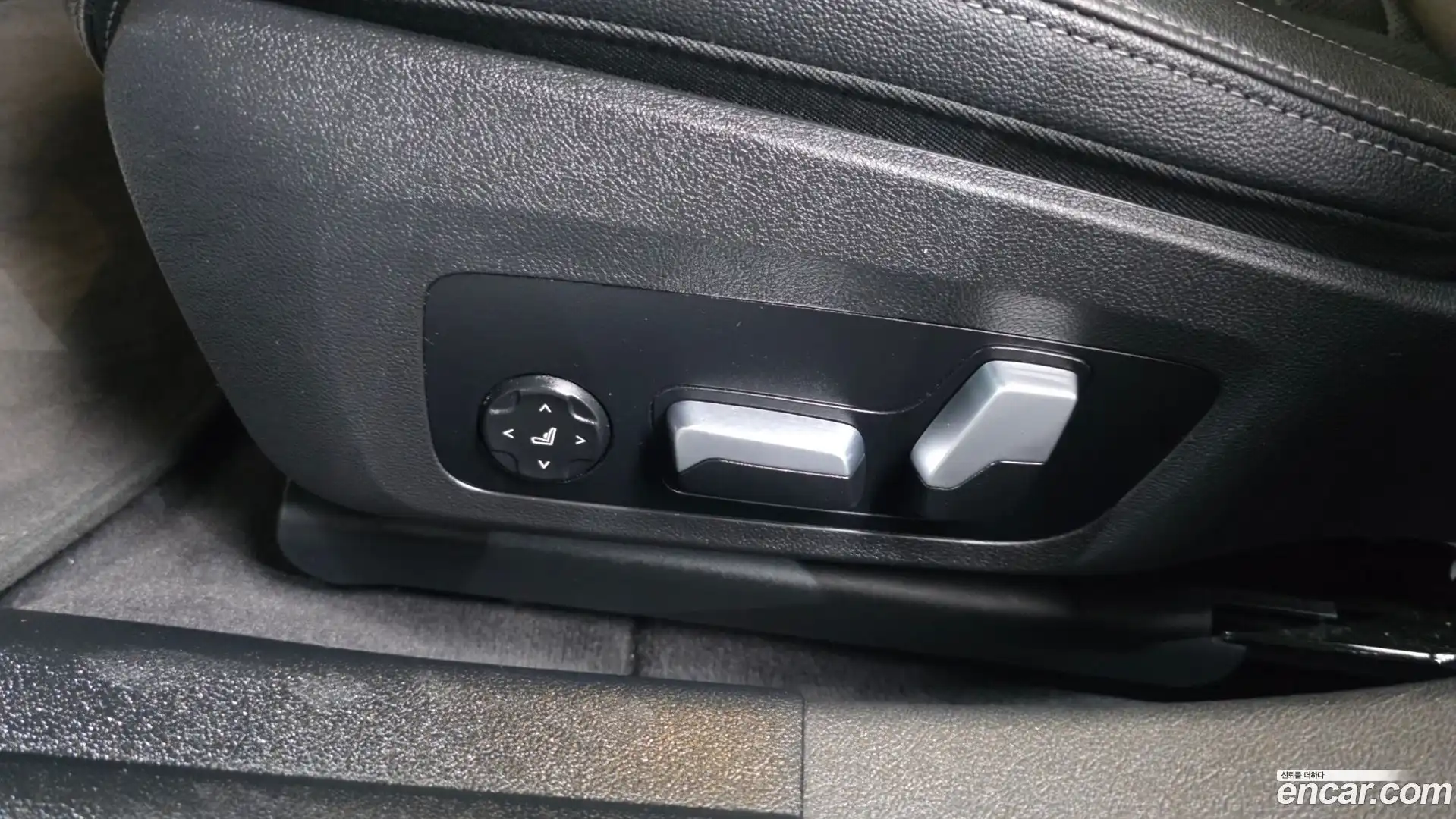 i4 BMW 2022.7-OPTION-046