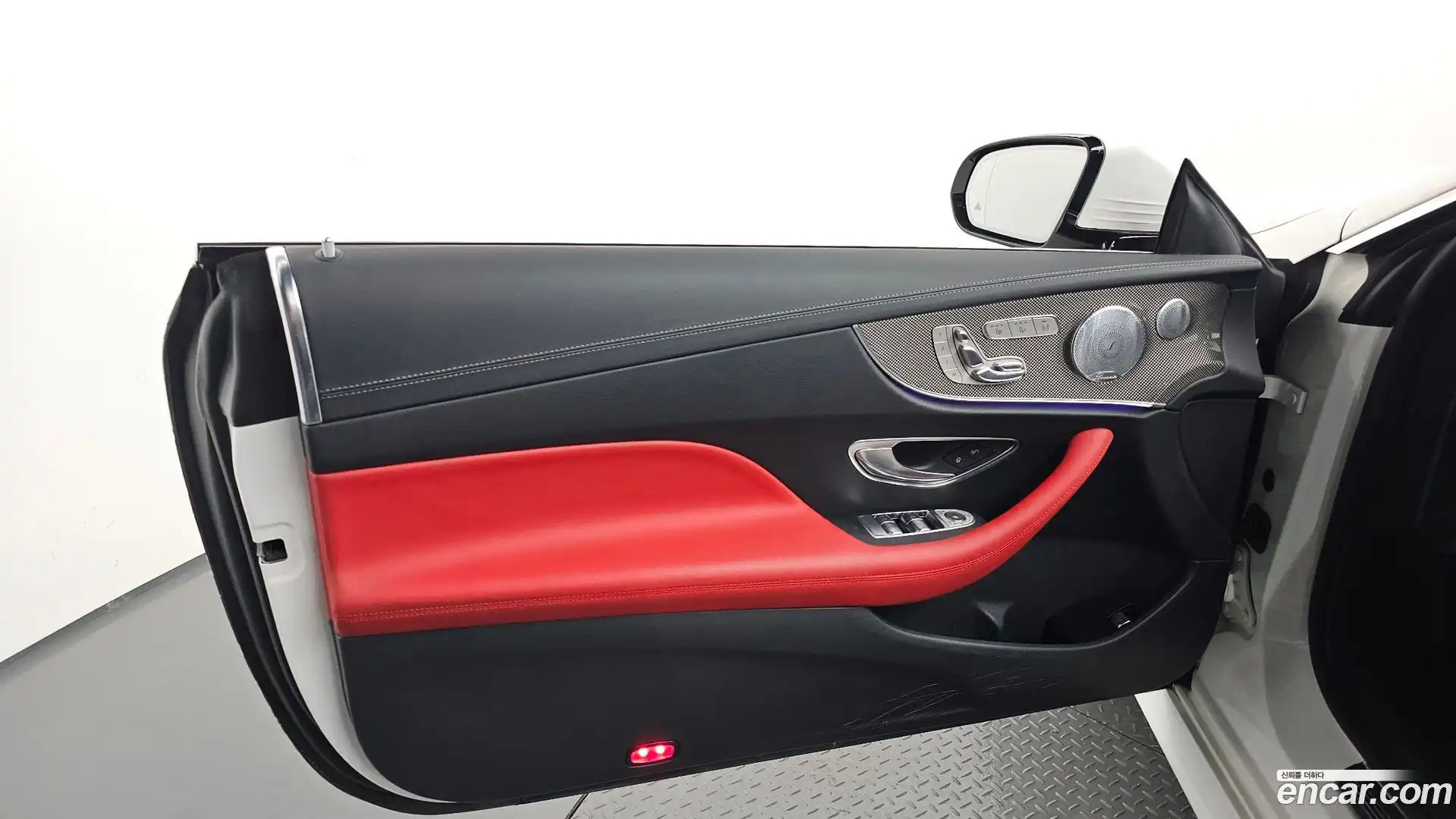 E-Class Mercedes-Benz 2017.9-INNER-034