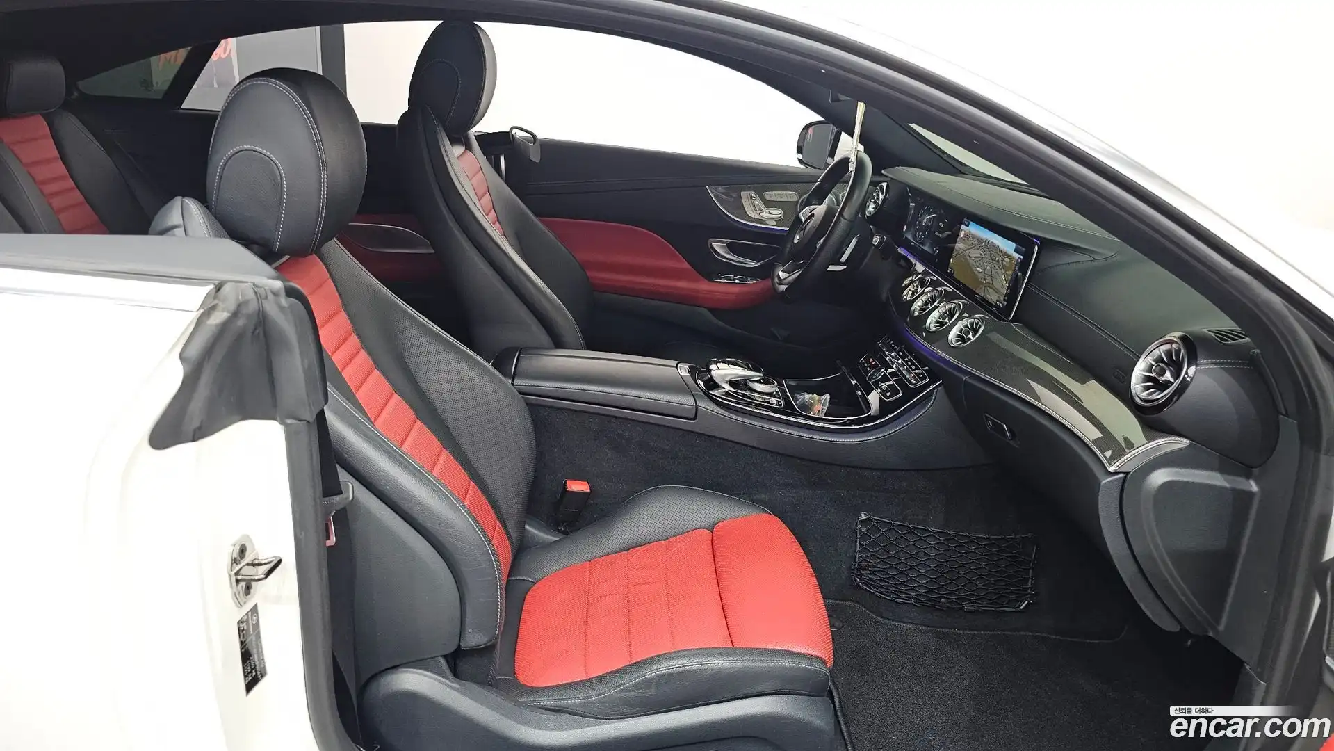 E-Class Mercedes-Benz 2017.9-INNER-036