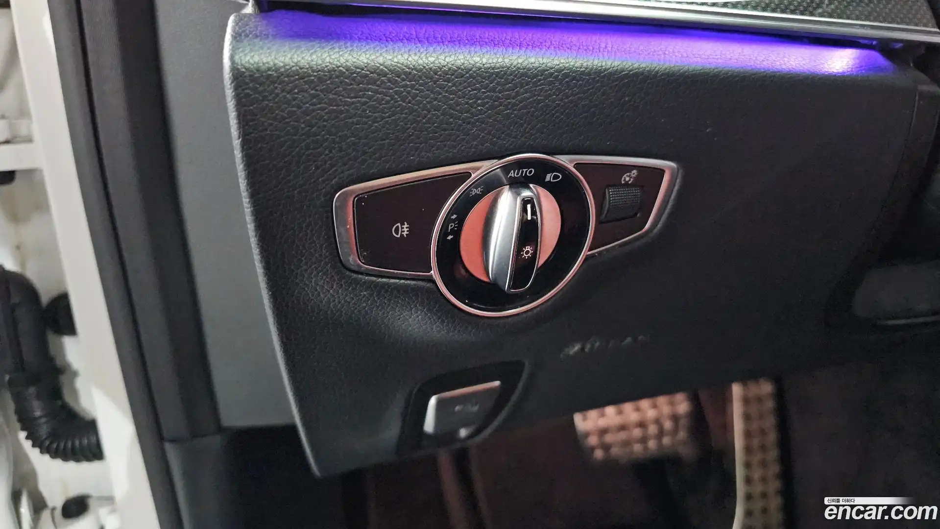 E-Class Mercedes-Benz 2017.9-OPTION-041