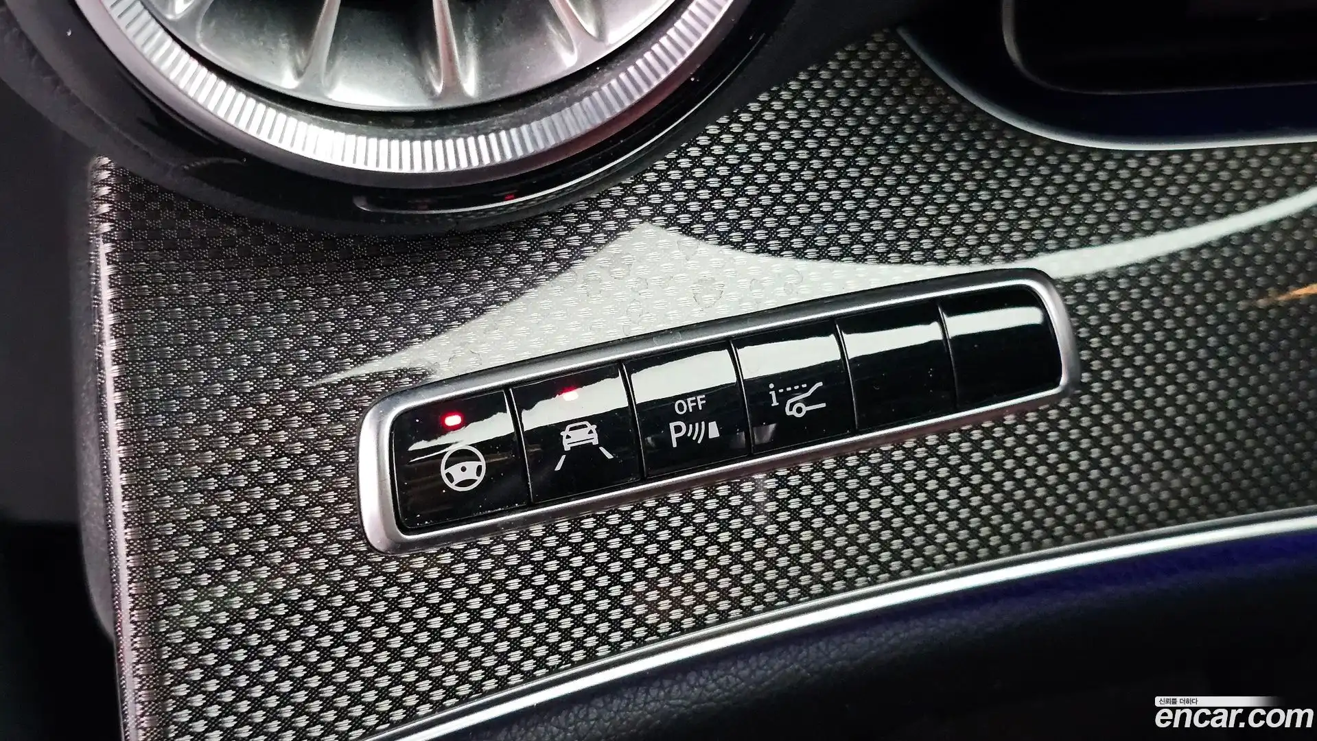 E-Class Mercedes-Benz 2017.9-OPTION-043