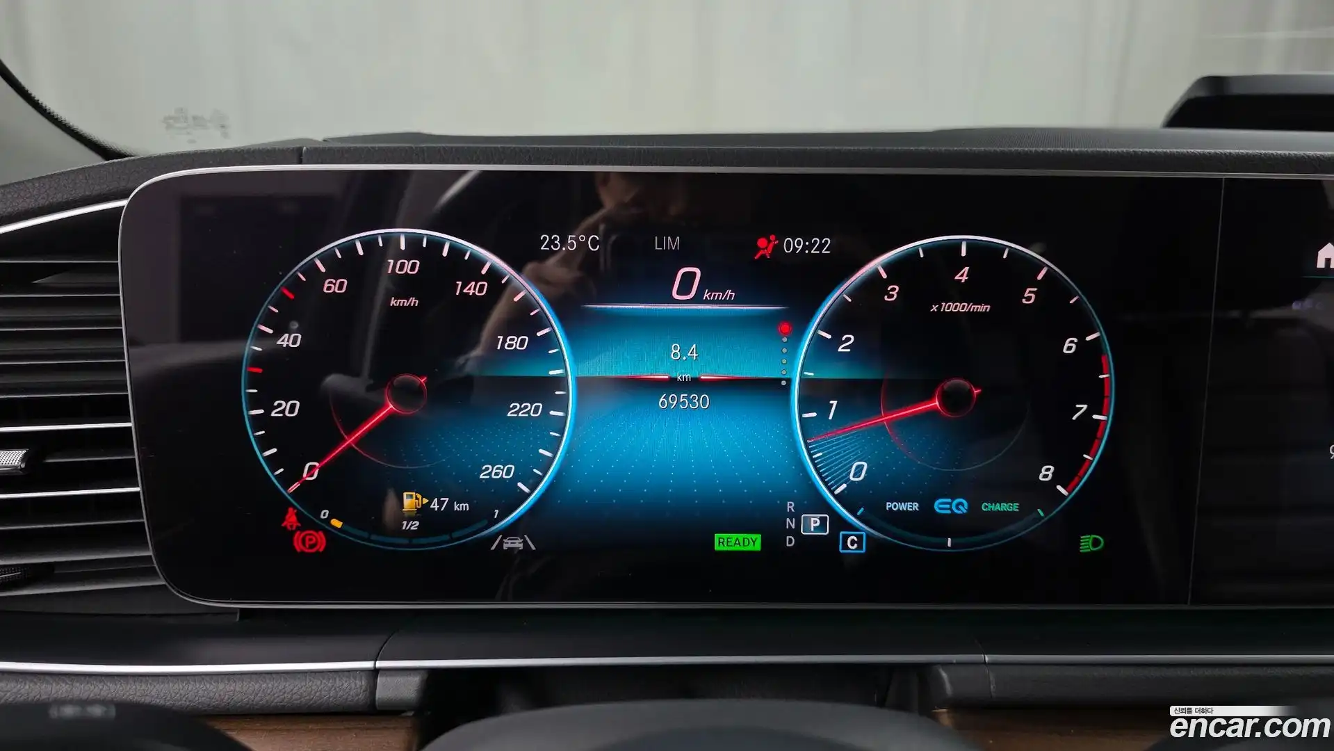 GLE-Class Mercedes-Benz 2019.10-INNER-008