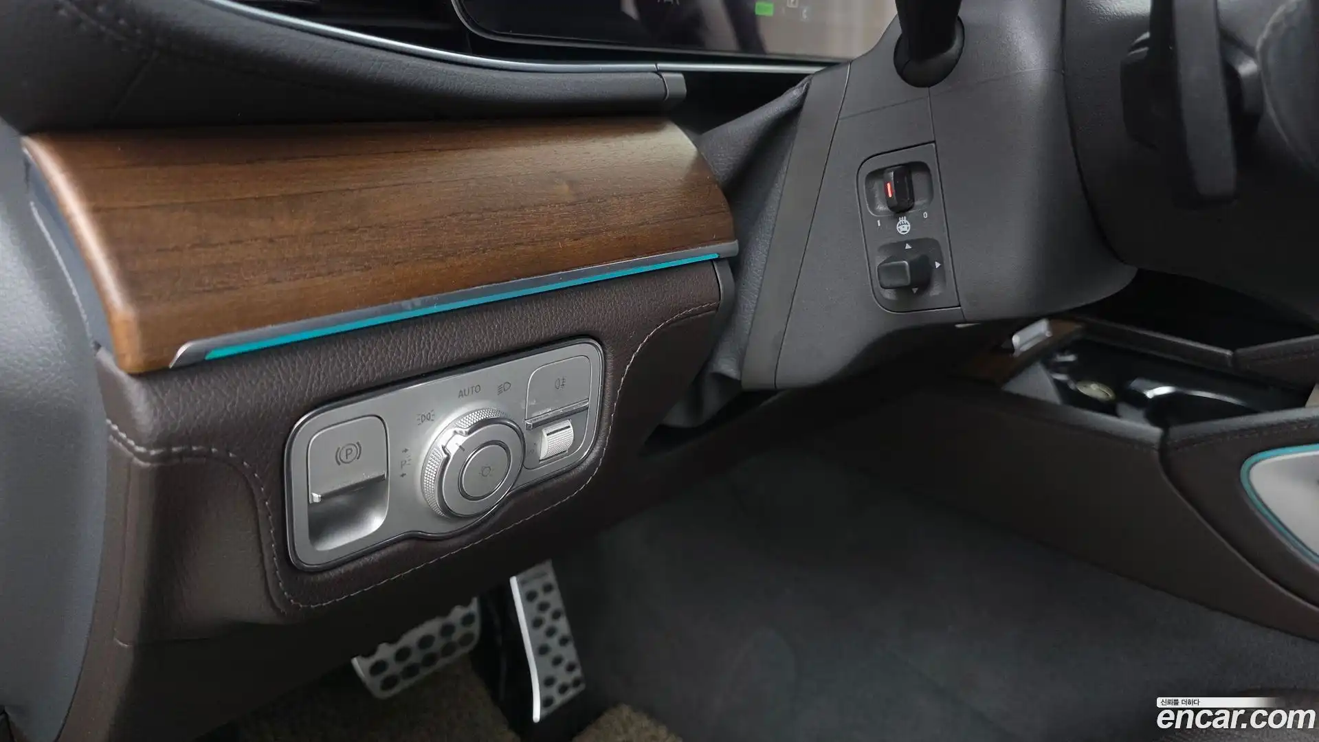 GLE-Class Mercedes-Benz 2019.10-OPTION-023
