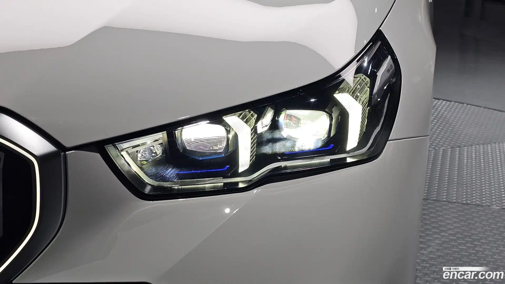 5-Series BMW 2025.5-OUTER-032