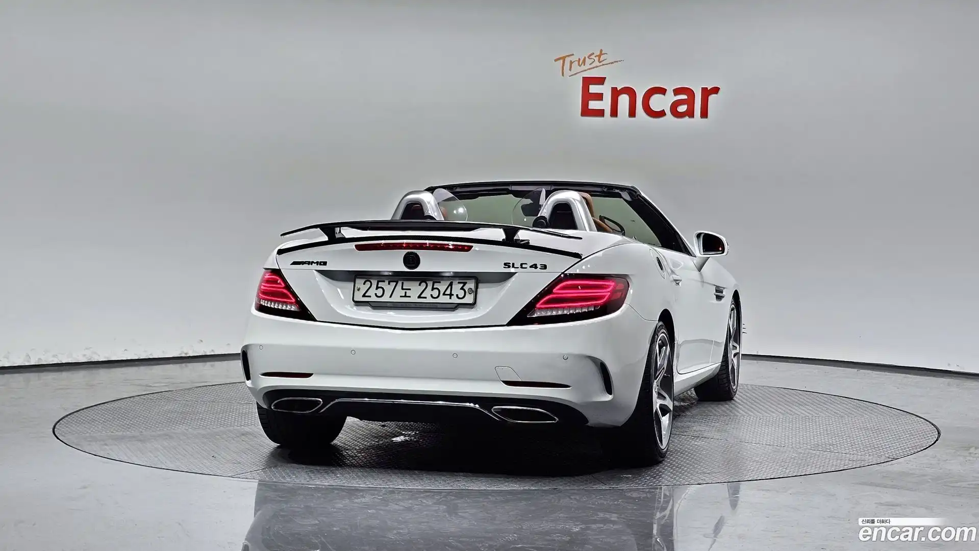 SLC-Class Mercedes-Benz 2019.8-OUTER-004