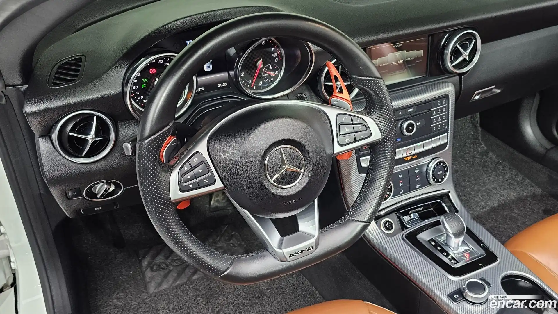 SLC-Class Mercedes-Benz 2019.8-OPTION-015
