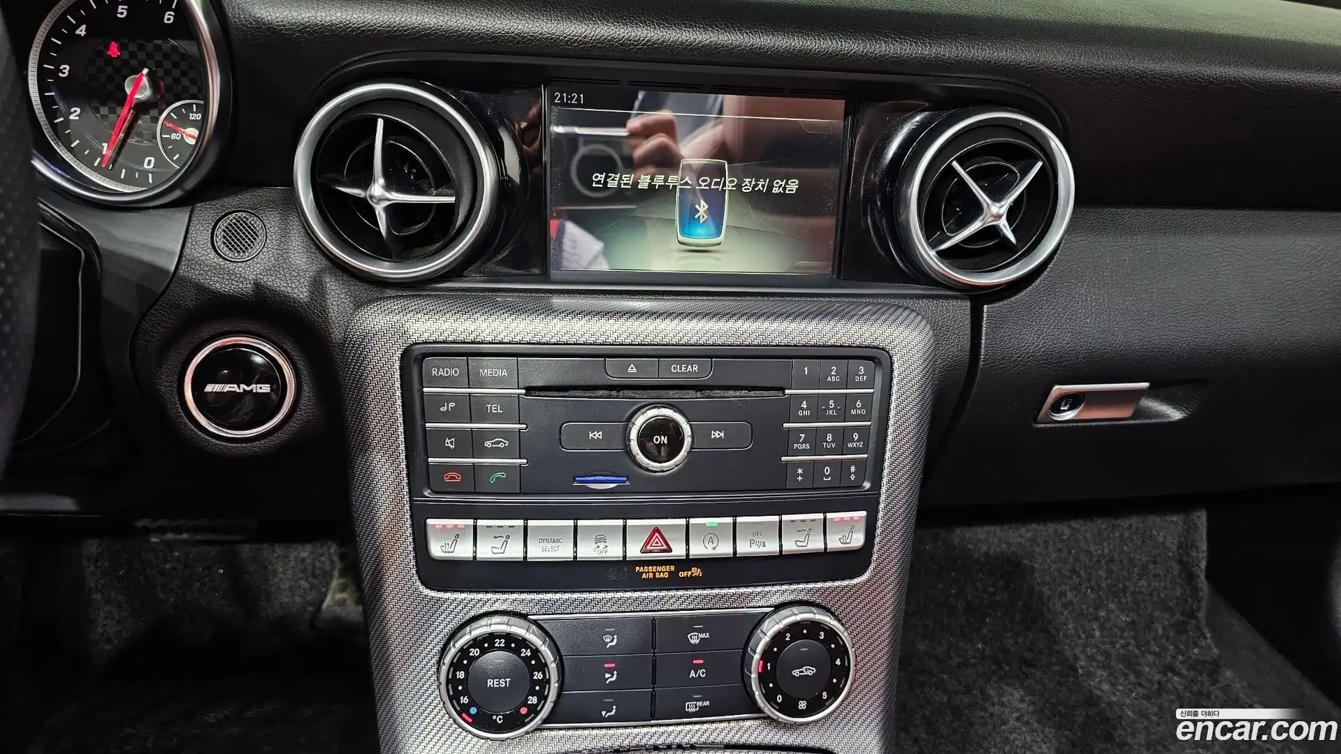 SLC-Class Mercedes-Benz 2019.8-OPTION-017