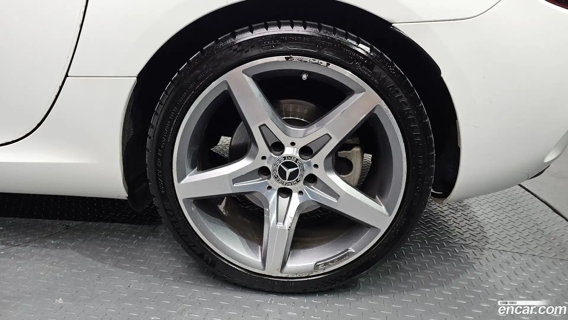 SLC-Class Mercedes-Benz 2019.8-OUTER-031