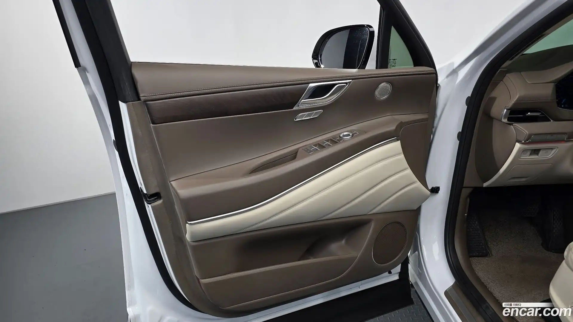 GV80 Genesis 2022.10-INNER-034