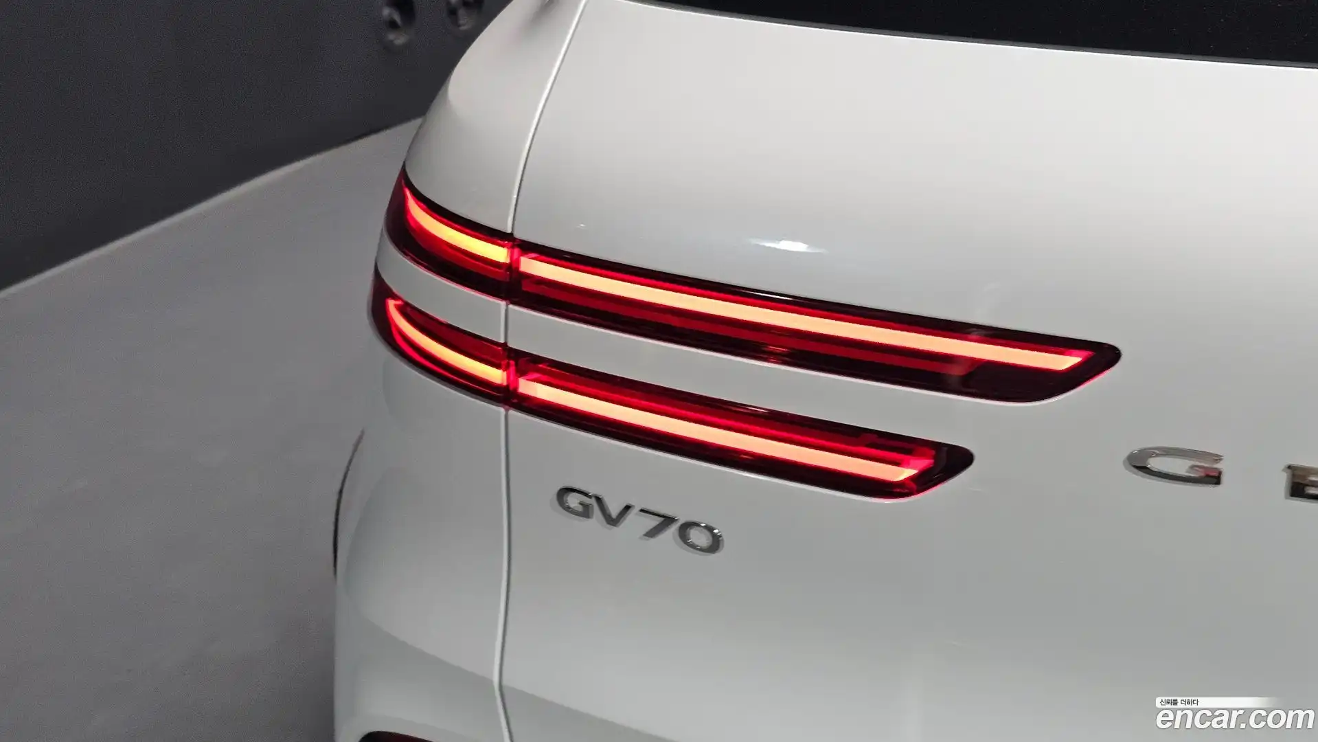 GV70 Genesis 2025.9-OUTER-033