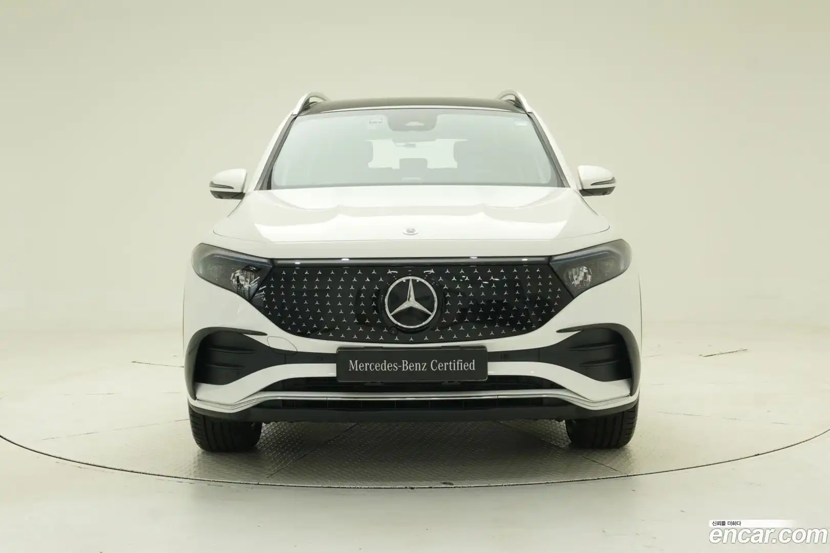 EQB Mercedes-Benz 2025.8-OUTER-003