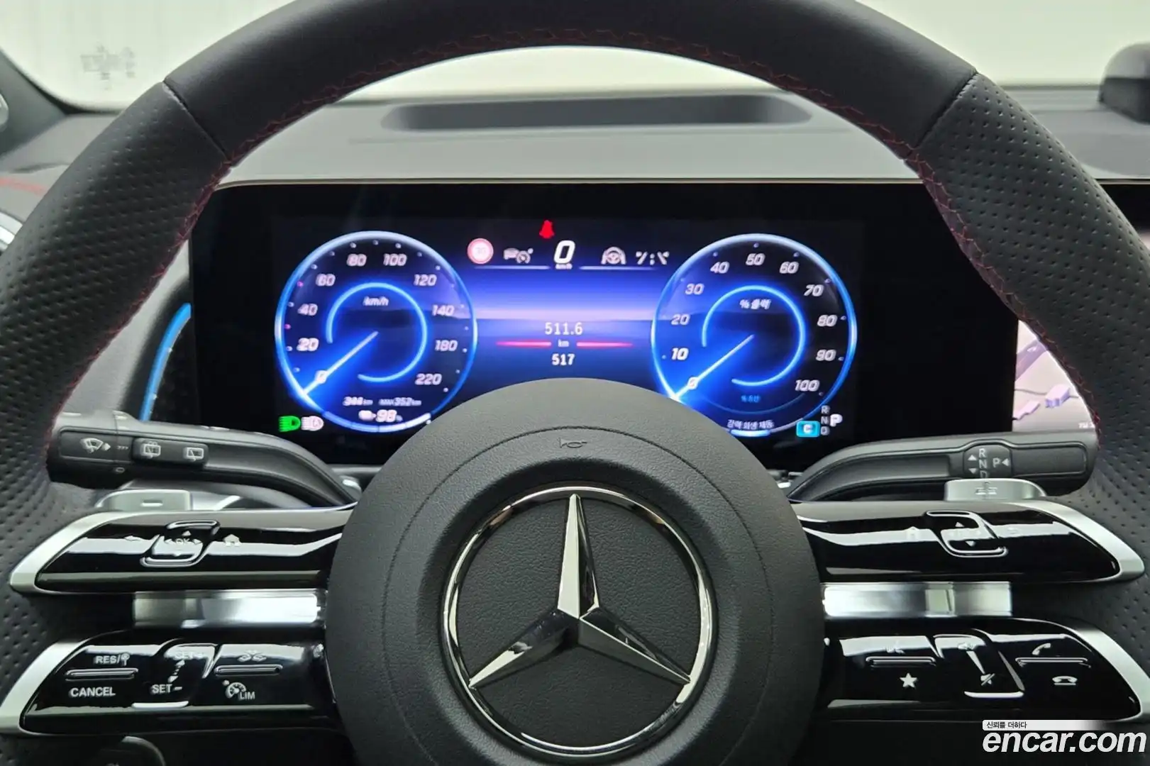 EQB Mercedes-Benz 2025.8-INNER-008