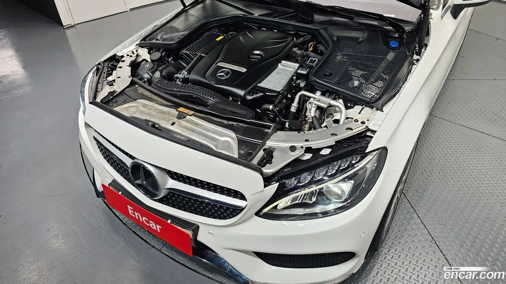C-Class Mercedes-Benz 2018.3-OUTER-006