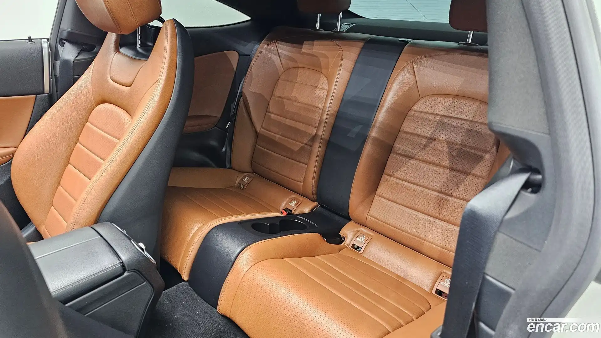 C-Class Mercedes-Benz 2018.3-OPTION-016