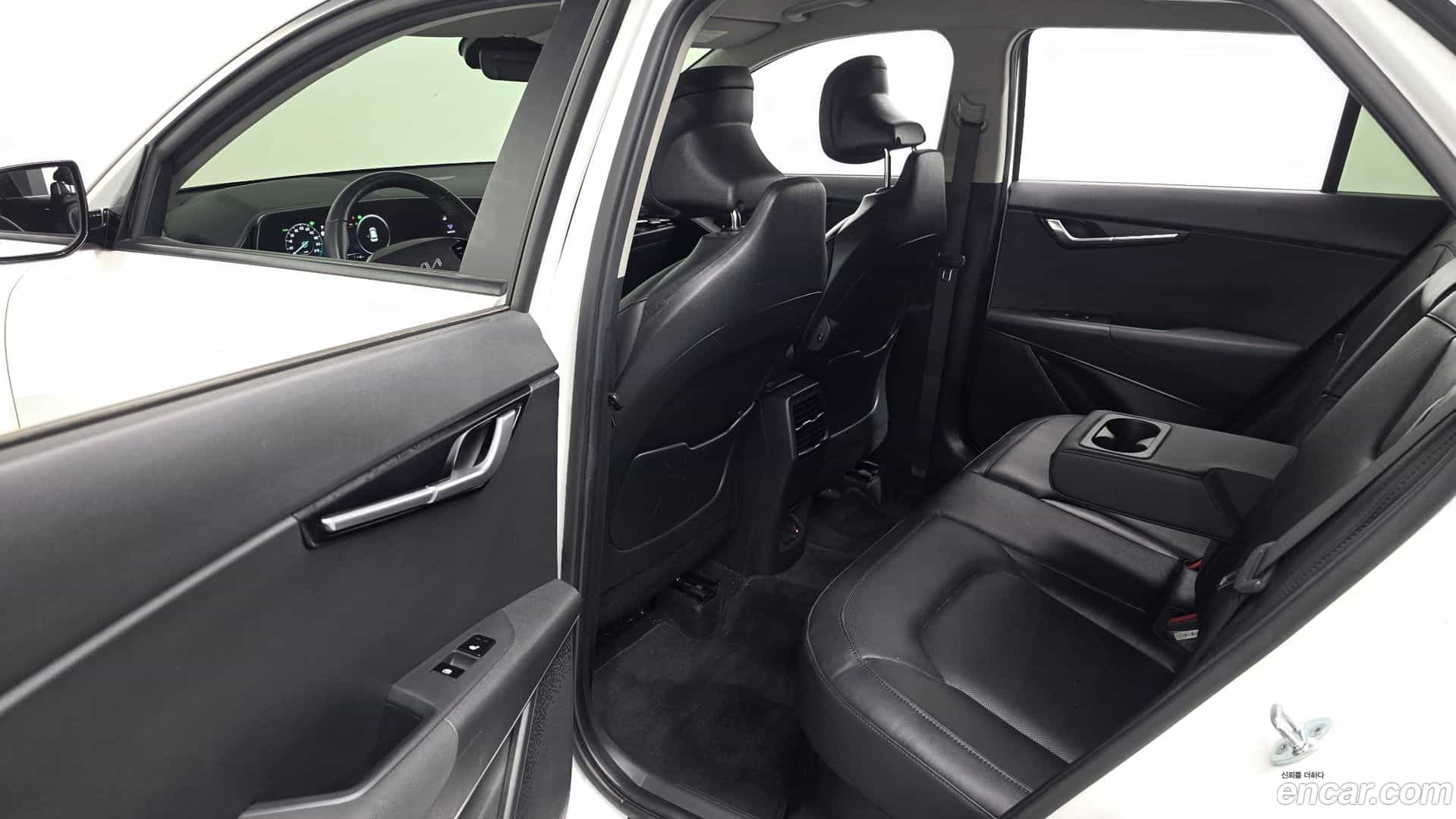 Niro Kia 2022.3-OPTION-016