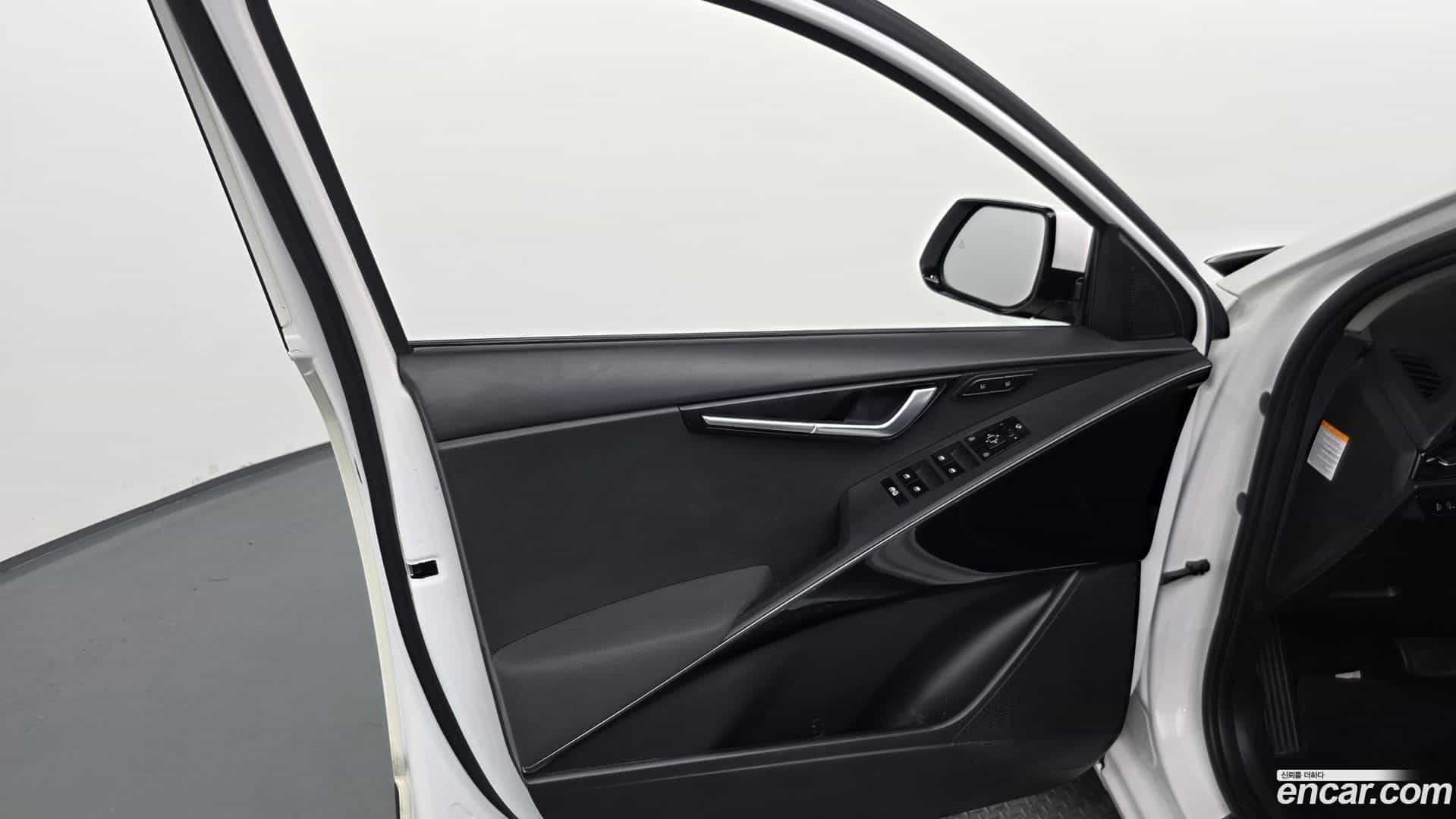 Niro Kia 2022.3-INNER-034