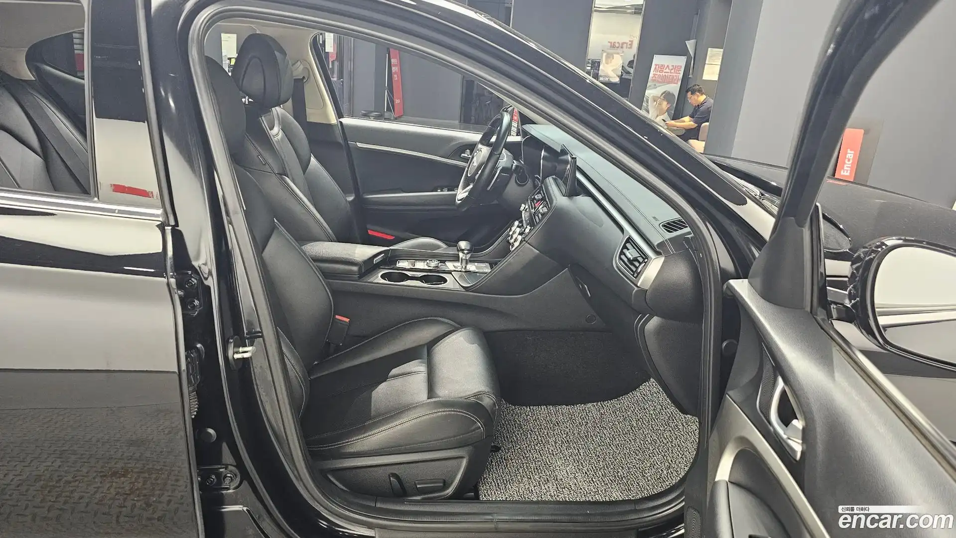 G70 Genesis 2021.10-INNER-036