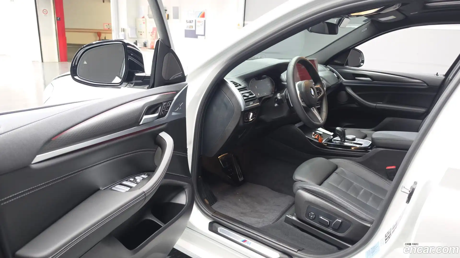 X4 BMW 2025.11-INNER-010