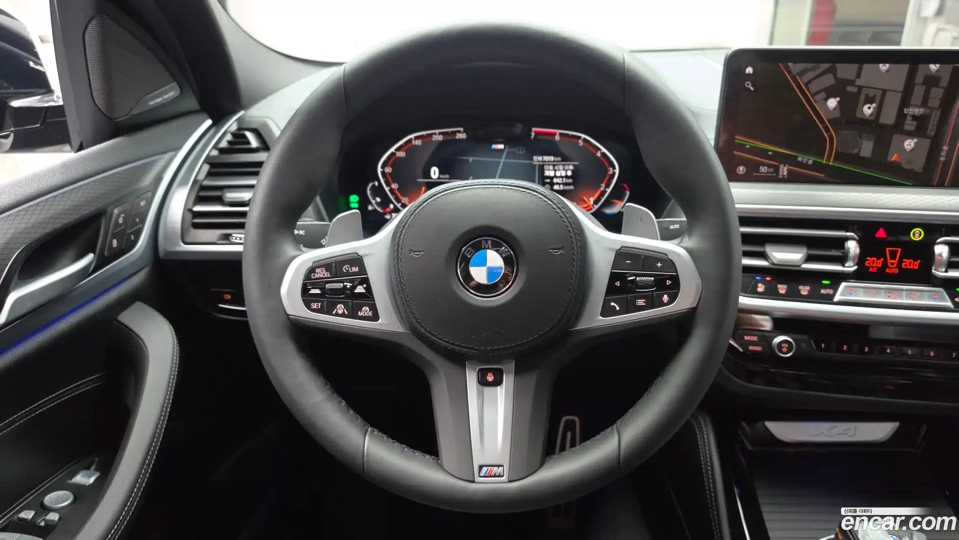 X4 BMW 2025.11-OPTION-017