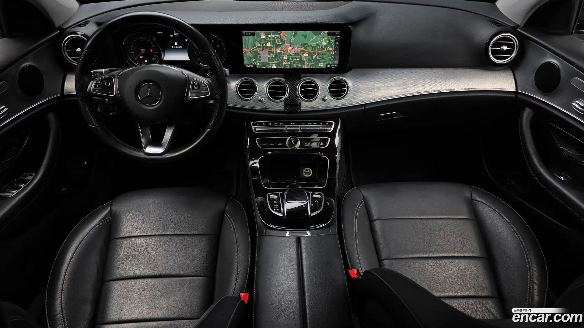 E-Class Mercedes-Benz 2018.7-INNER-007
